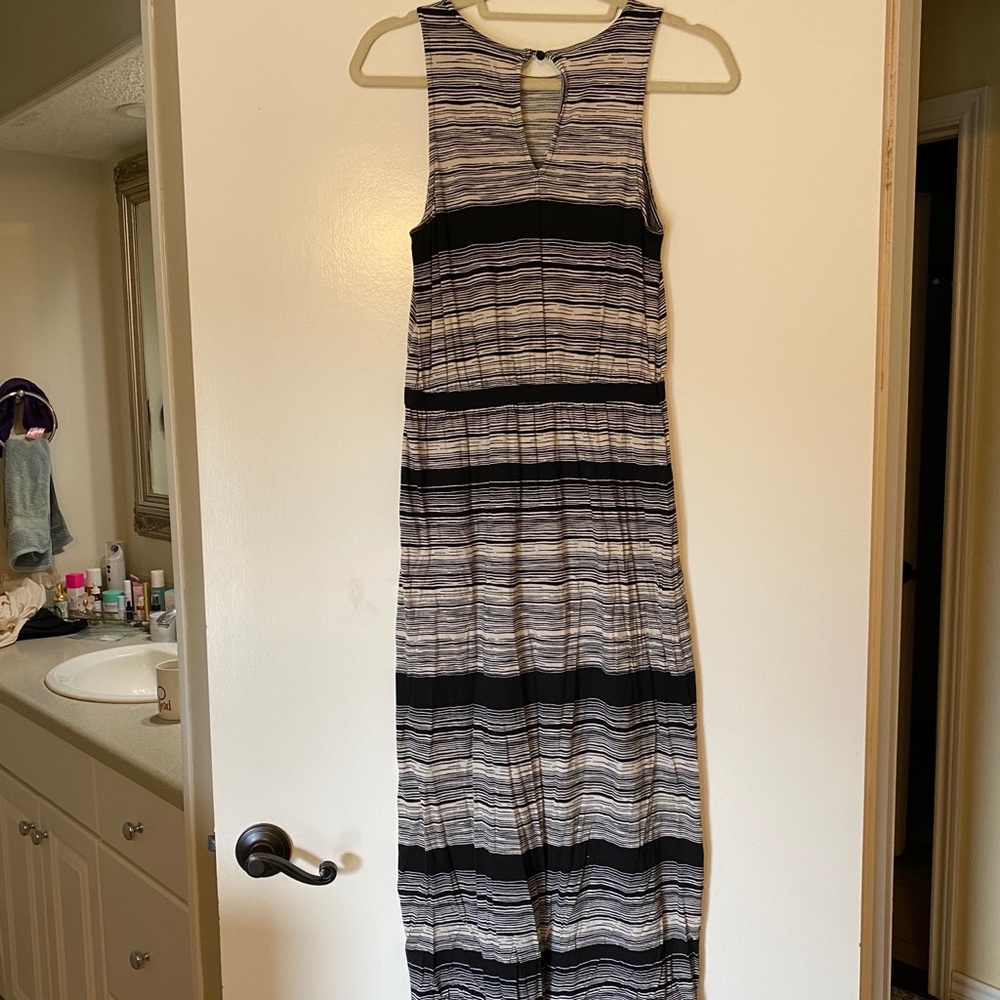 Amazing black and white cream dress